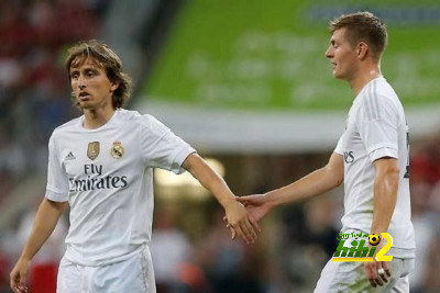 خط وسط ريال مدريد ضد بلد الوليد
