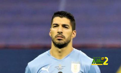 سواريز يهنئ برشلونة على لقب السوبر الإسباني