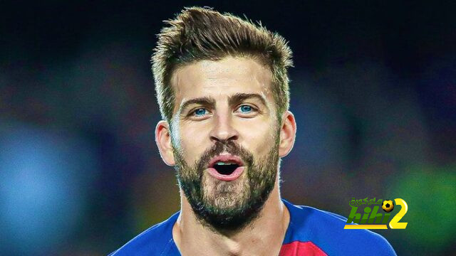من هو اللاعب الذي كان يجب أن يطرده لاهوز بدلًا عن بيكيه أمام أوساسونا ؟