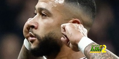 ماذا قدم ممفيس ديباي في مباراة إشبيلية؟