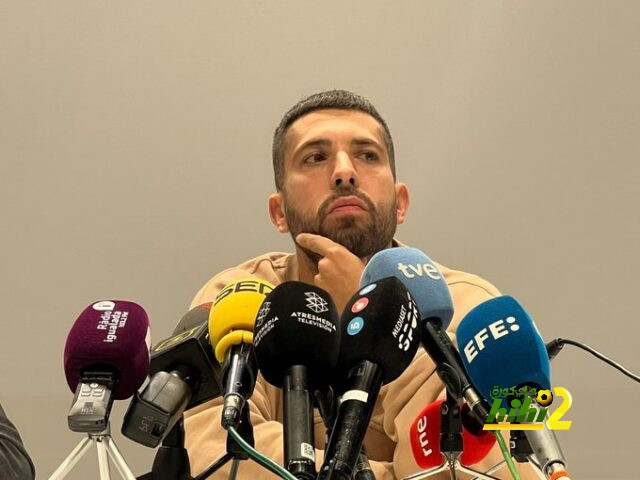 كيف اتخذ ألبا قرار الرحيل عن برشلونة