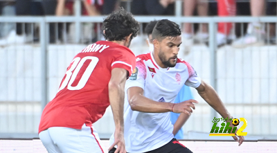 أيهما أقرب للتتويج بلقب دوري أبطال افريقيا .. الأهلي أم الوداد ؟