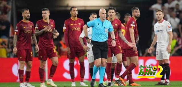 جماهير روما تهين حكم نهائي الدوري الأوروبي