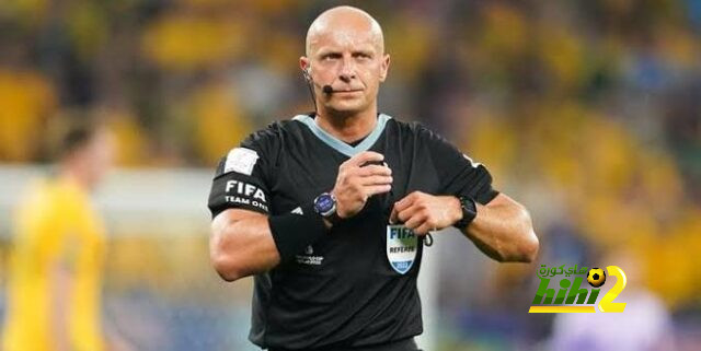 سبب استبعاد حكم نهائي كأس العالم من إدارة لقاء الستي والانتر؟