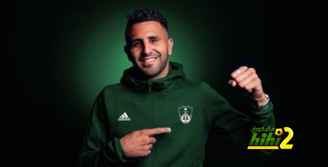رياض محرز يوافق على عرض الاهلي السعودي