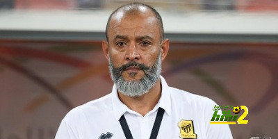 هل أخطاء سانتو في قرار استمرار حمد الله مع الاتحاد؟
