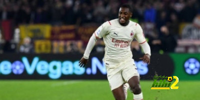 مدافع ميلان على رادار الدوري الإنجليزي