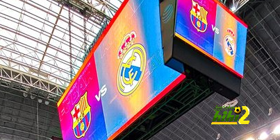 فيديو: لحظة وصول حافلة ريال مدريد إلى ملعب مباراة الكلاسيكو