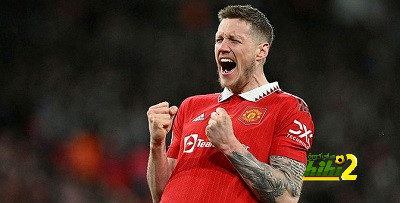 مهاجم اليونايتد مطلوب فى الدوري الألماني
