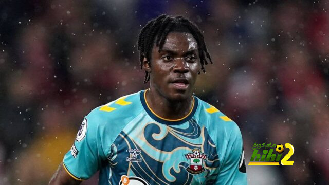 مانشستر يونايتد يزاحم ليفربول على صفقة روميو لافيا