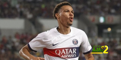 باريس سان جيرمان يفتح أبواب رحيله أمام مهاجمه هذا الصيف