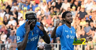 نابولي يبدأ الدفاع عن لقب الاسكوديتو بفوز عريض