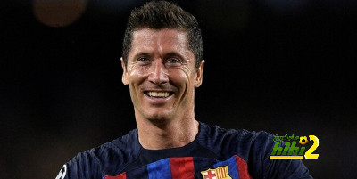 أعذار ليفاندوفسكي بين برشلونة والمنتخب البولندي