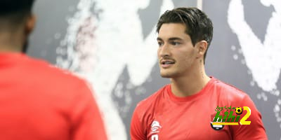 صورة: لاعب الرائد يستفز النصر ويشعل المواجهة قبل بدايتها
