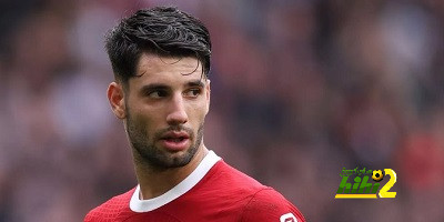 سوبوسلاي يتوج بجائزة الأفضل فى ليفربول