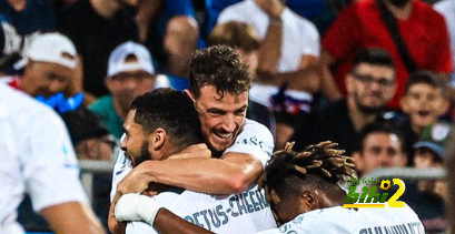 بالأرقام .. الميلان ينافس على لقب الدوري الإيطالي