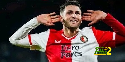 تقارير.. برشلونة يراقب مهاجم فينورد