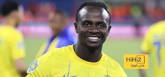فيديو: لقاء ماني مع مشجع في المسجد