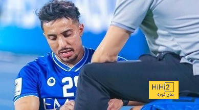فيديو: سالم الدوسري يسقط مصابًا في مباراة الهلال والتعاون