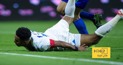 سالم الدوسري يتحامل على إصابته في مباراة الهلال والتعاون
