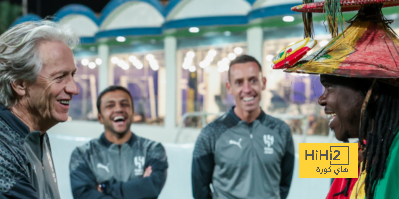 لماذا سمح المدرب خيسوس للمشجع السنغالي بدخول تدريبات الهلال؟