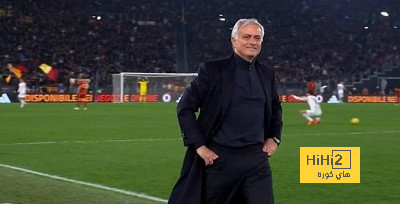 جماهير روما تحث مورينيو على البقاء