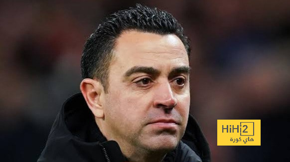 برشلونة يصر على التعاقد مع لاعب وسط