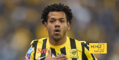 5 أسباب وراء رحيل رومارينو وغروهي عن الاتحاد