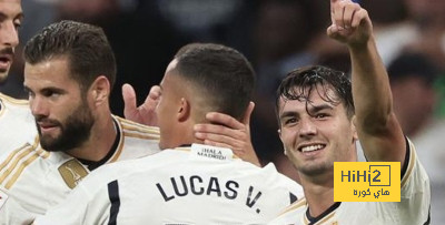 حافلة ريال مدريد تصل ملعب أتلتيكو مدريد