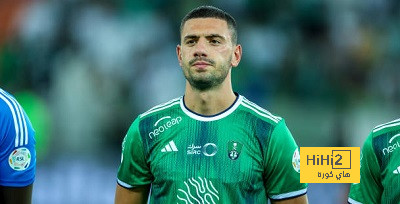 ديميرال يحسم مستقبله مع أهلي جدة