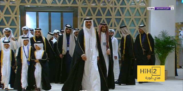 أمير دولة قطر يتابع نهائي كأس آسيا من ملعب لوسيل