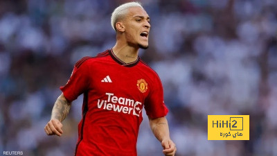 أنتوني سيفعل المستحيل من أجل البقاء في مانشستر يونايتد 