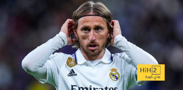 ريال مدريد يحسم مستقبل ثلاثي الفريق