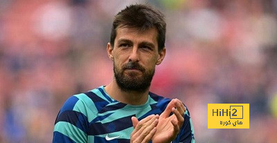 مفاجأة.. الإنتر وقع عقدا جديدا مع أتشيربي قبل واقعة العنصرية