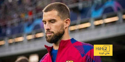 أتلتيكو مدريد يتابع وضع مدافع برشلونة