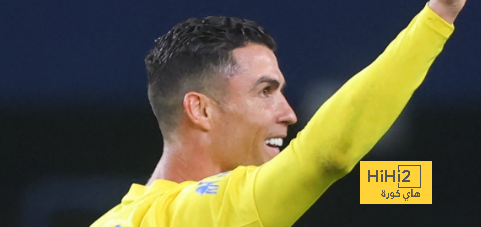 رونالدو يسجل الهاترك معلنًا خامس أهداف النصر أمام الطائي