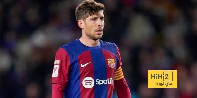 3 أسباب وراء اقتراب تجديد عقد روبيرتو مع برشلونة