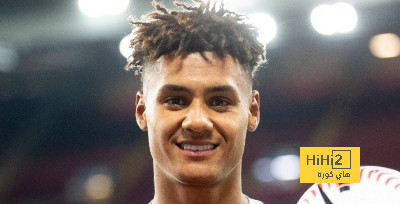إيميليانو مارتينيز ينهال بالمديح على واتكينز