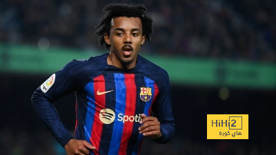 كوندي يحارب من أجل مكانه في برشلونة
