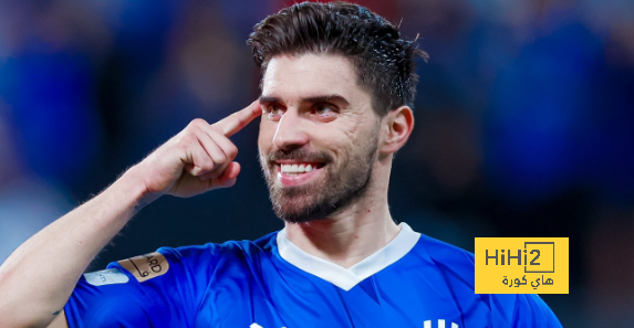 رسالة نيفيز لجمهور الهلال بعد الفوز بلقب الدوري