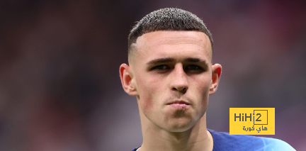 فيل فودين يتوج بلقب أفضل لاعب في الدوري الإنجليزي عن الموسم الحالي