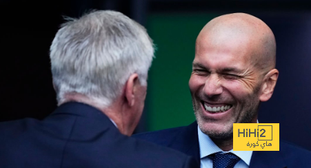 فيديو : عناق زيدان وأنشيلوتي بعد تتويج ريال مدريد بدوري الأبطال