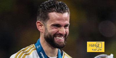 صور.. قادة ريال مدريد يرفعون كأس الأبطال في سيبيليس