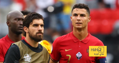 فيديو : وصول رونالدو روبن نيفيز لمعسكر البرتغال