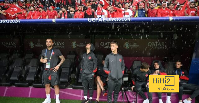 منتخب تركيا يصل ملعب بروسيا قبل مواجهة جورجيا