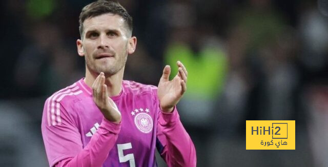 دورتموند يقترب من ضم لاعب وسط ألمانيا