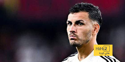 لاعب وسط جديد معروض على برشلونة