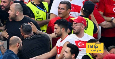 فيديو: اشتباكات بين مشجعي تركيا وهولندا بعد توديع بطولة اليورو