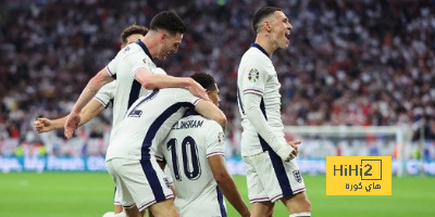 هجوم إنجلترا أمام إسبانيا في اليورو
