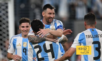 ميسي ، أول من يفعلها في التاريخ !